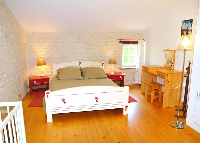 Le Gue De Champagne بيت للعطل